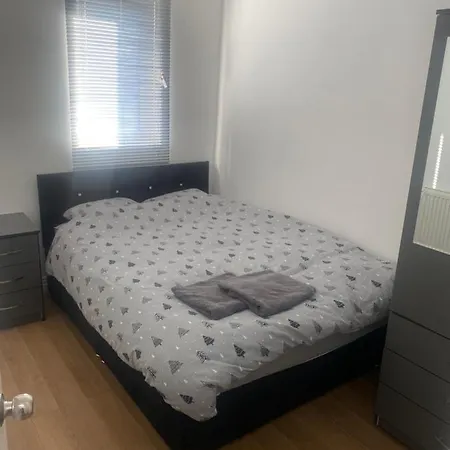 Apartamento Lovely 2 Bedroom Near Stokes Croft Central!!! Bristol